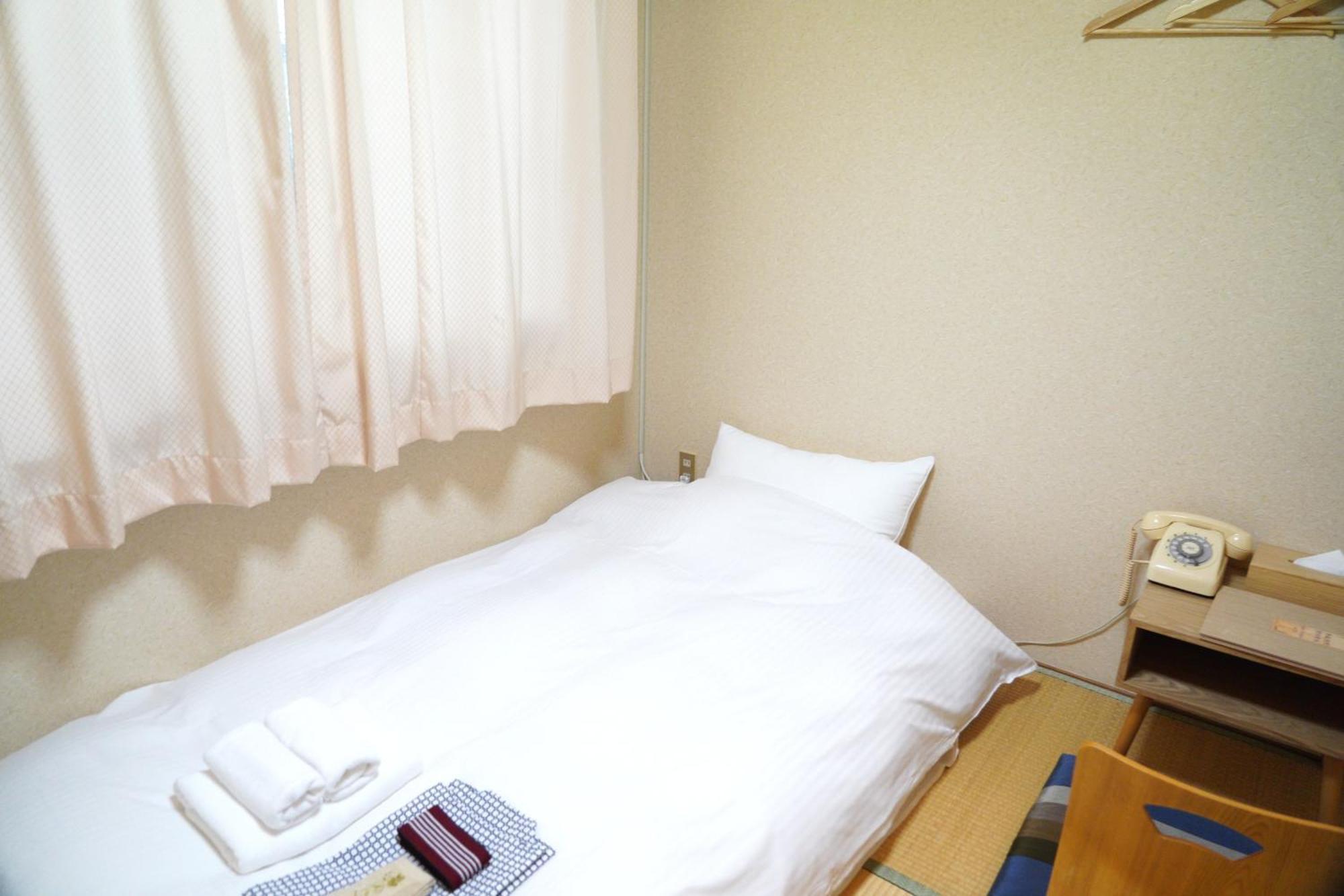 Nara Ryokan Exteriör bild